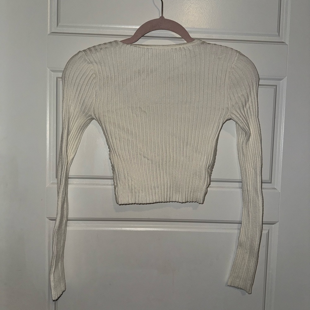 Abercrombie & Fitch LuxeLoft Slim Cross Sweater - Picture 2 of 4